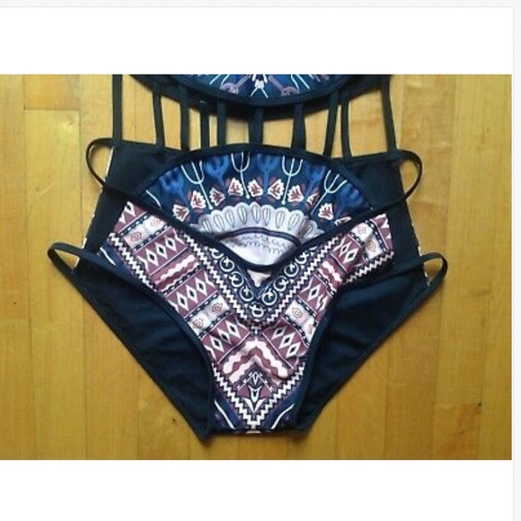 Swimsuit One Piece Size XL - Picture 10 of 11